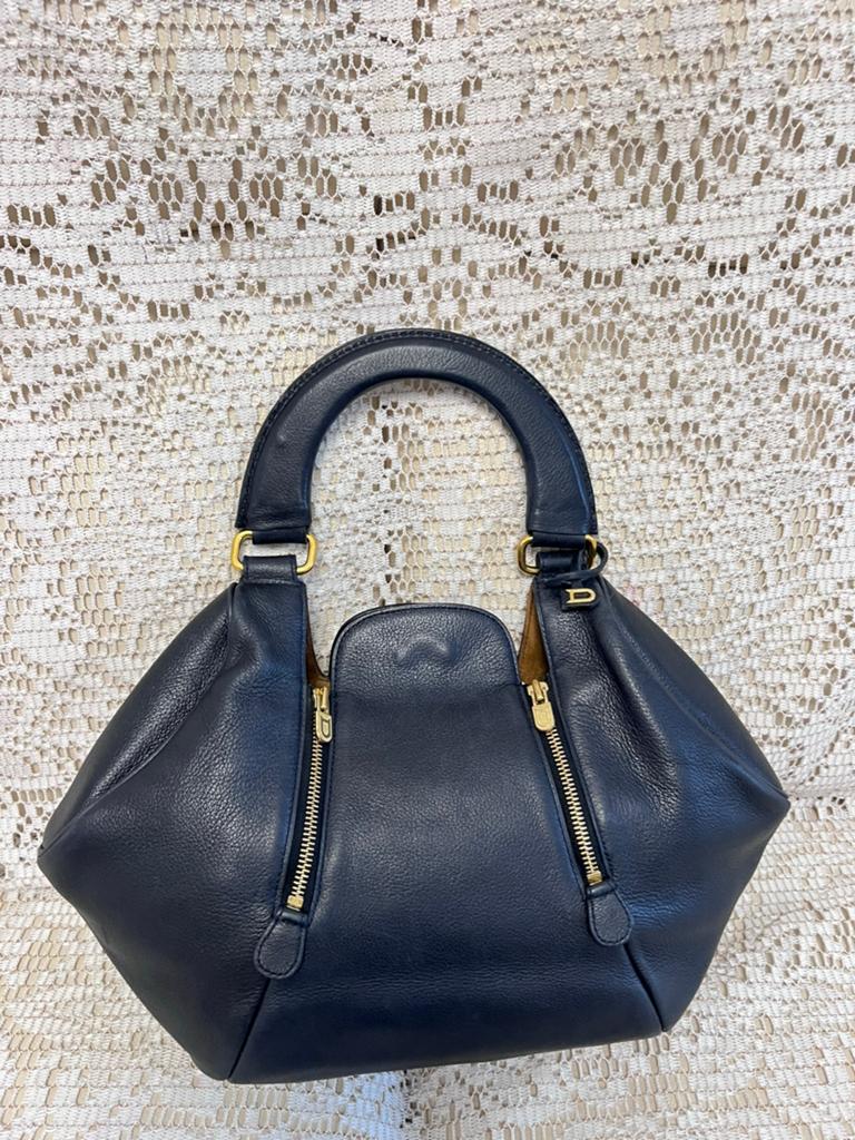 Sac DELVAUX cuir bleu marine modèle très rare, Bijoux, Sacs & Beauté, Sacs | Sacs Femme, Enlèvement ou Envoi, Comme neuf, Bleu