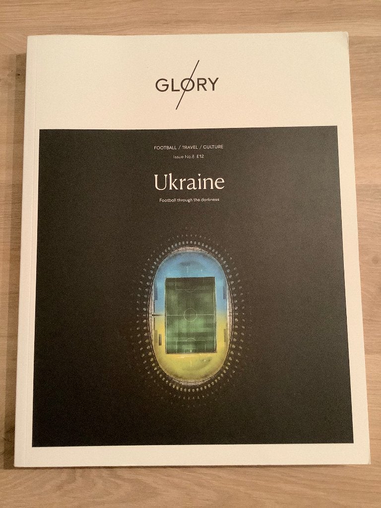 Voetbalmagazine / boek Glory - Oekraïne, Boeken, Sportboeken, Ophalen of Verzenden, Zo goed als nieuw, Glory Magazine, Balsport