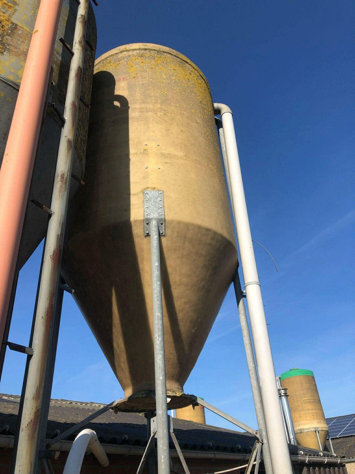 Silo à farine gratuit, Articles professionnels, Agriculture | Aliments pour bétail, Enlèvement