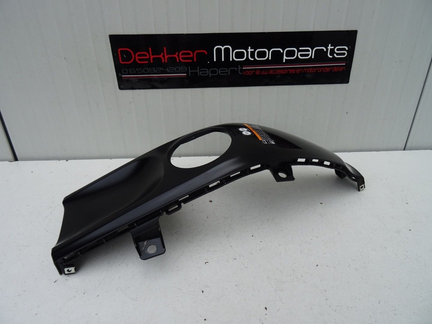 Middelste Tankkap / Cover Yamaha YZF R7 690 2022-2023-2024, Gebruikt, -, -, Ophalen of Verzenden