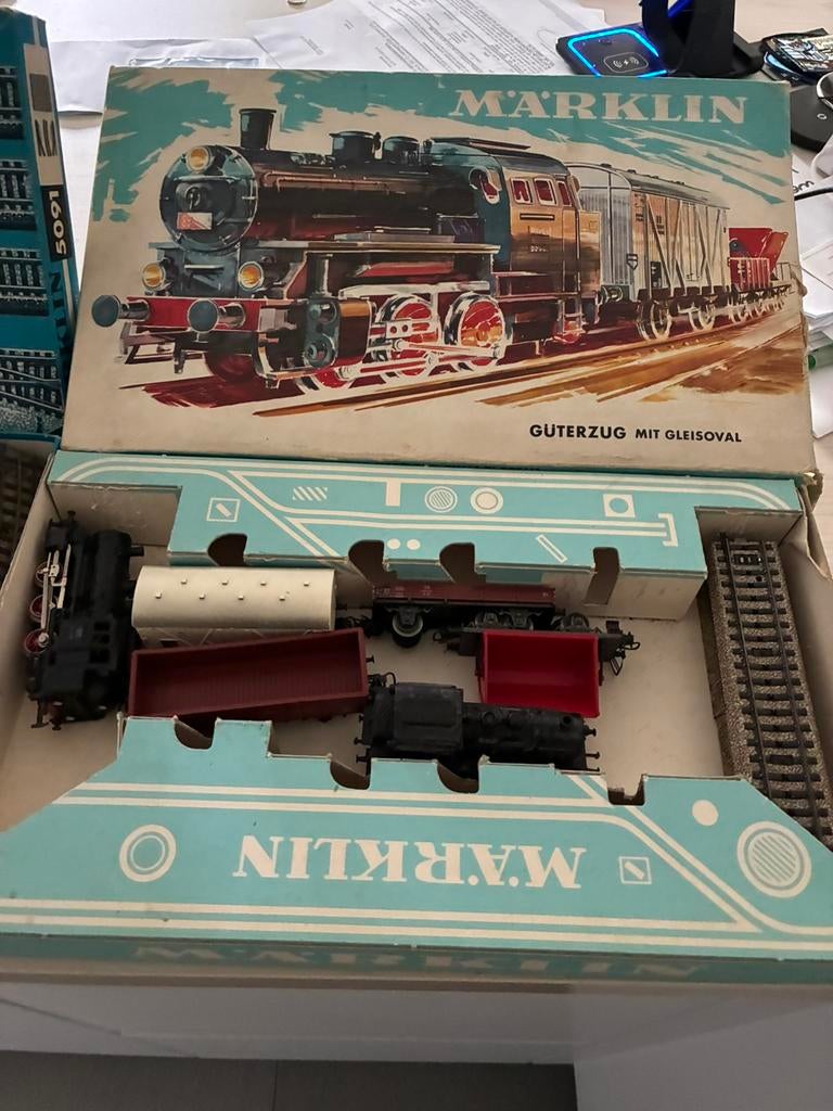 Marklin trein met sporen, Hobby en Vrije tijd, Ophalen, Zo goed als nieuw