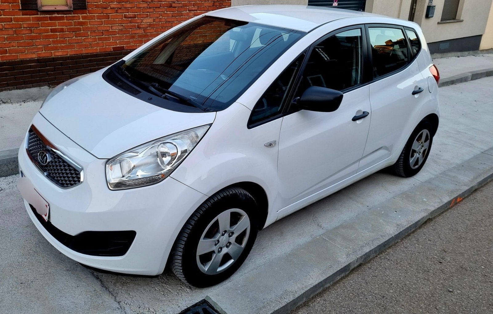 Kia vanga, Auto's, Kia, Voorwielaandrijving, Euro 5, 4 cilinders, 1396 cc
