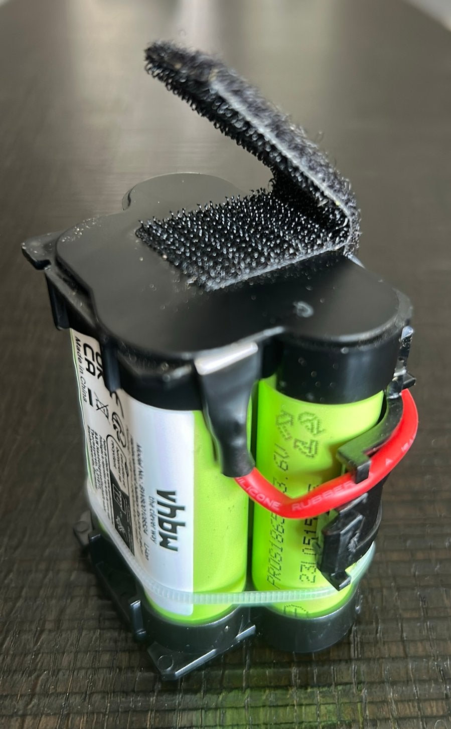 Nieuwe batterij voor Husqvarna automower 105, 305, 308, 308X, Ophalen, Zo goed als nieuw