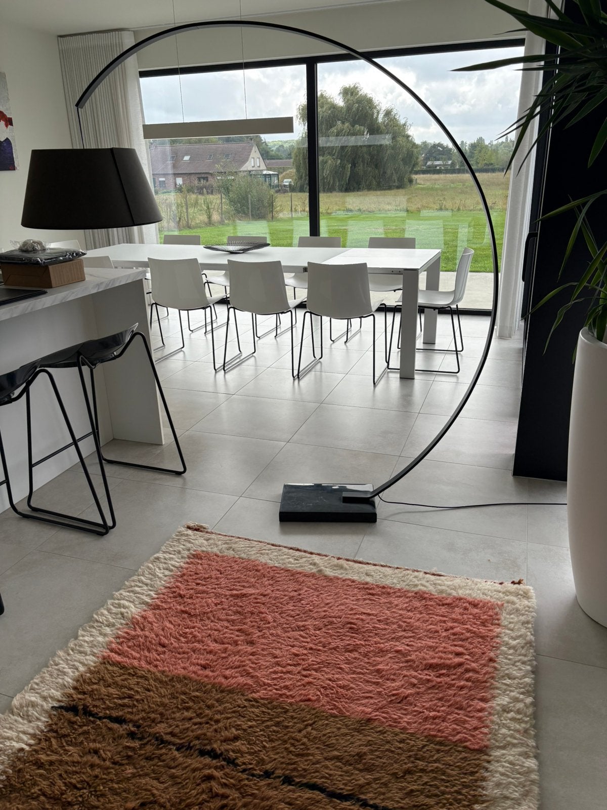 Moderne vloerkap, Ophalen