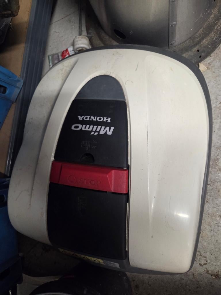 Honda Miimo HRM310K1, Jardin & Terrasse, Tondeuses robotisées, Utilisé, Enlèvement