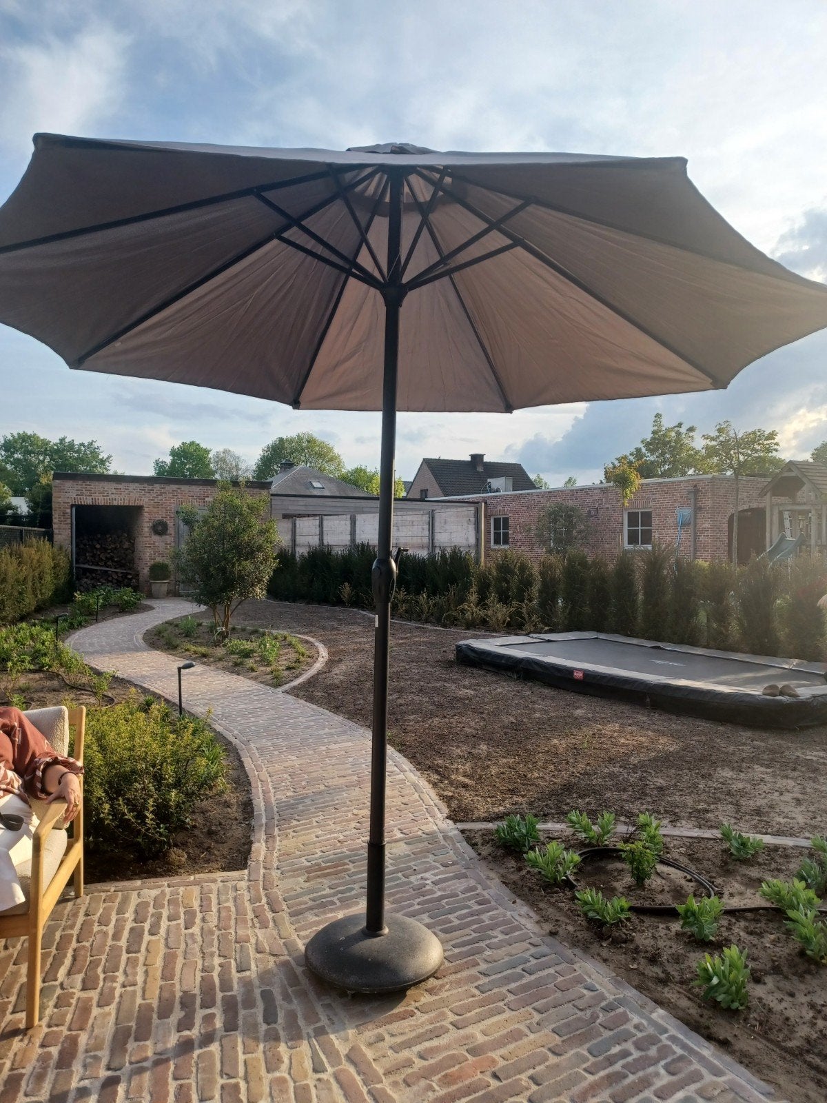 Parasol aluminium taupe + gratis parasolvoet graniet, Tuin en Terras, Ophalen, Zo goed als nieuw, 2 tot 3 meter, Stokparasol