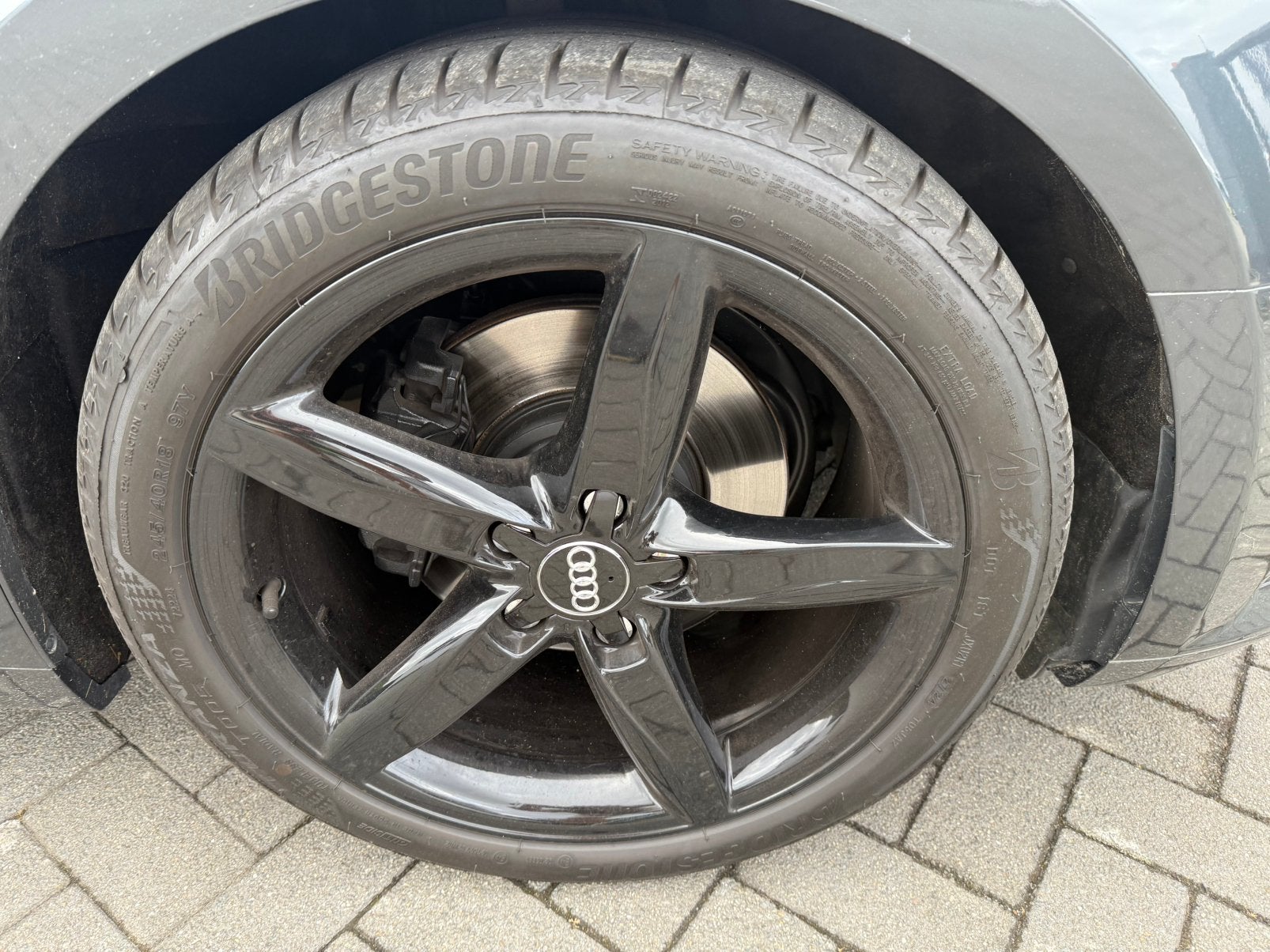 AUDI SPORTS-LINE 245.40.18 BRIDGESTONE NOIR 18" EN ALUMINIUM, Neuf, Pneus et Jantes, 245 mm, Véhicule de tourisme