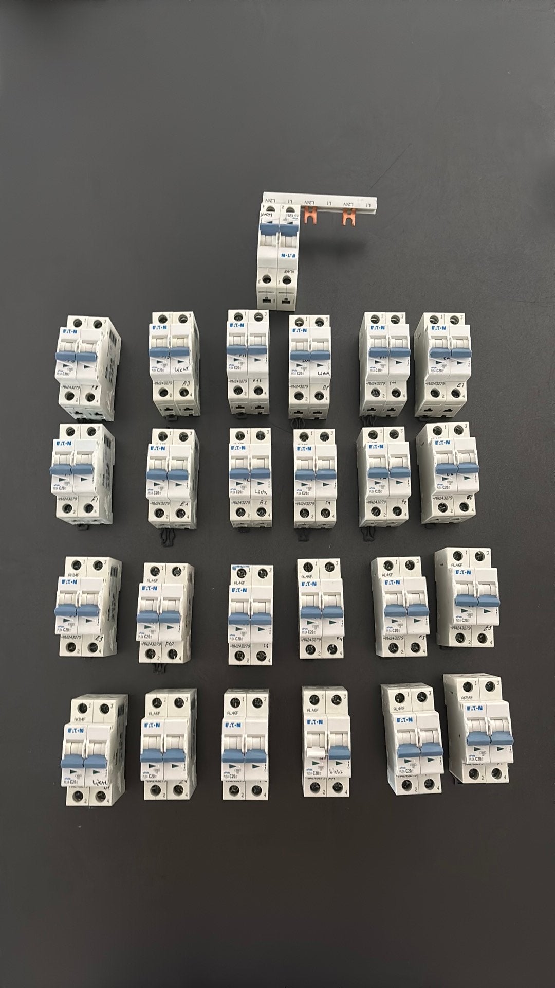 Automaat20A 9stuks, Hobby en Vrije tijd, Ophalen of Verzenden, Gebruikt