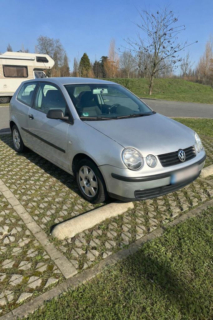 ‼️Volkswagen Polo CarPass,keuring,roze papieren‼️, Auto's, Zwart, Handgeschakeld, Particulier, Zilver of Grijs