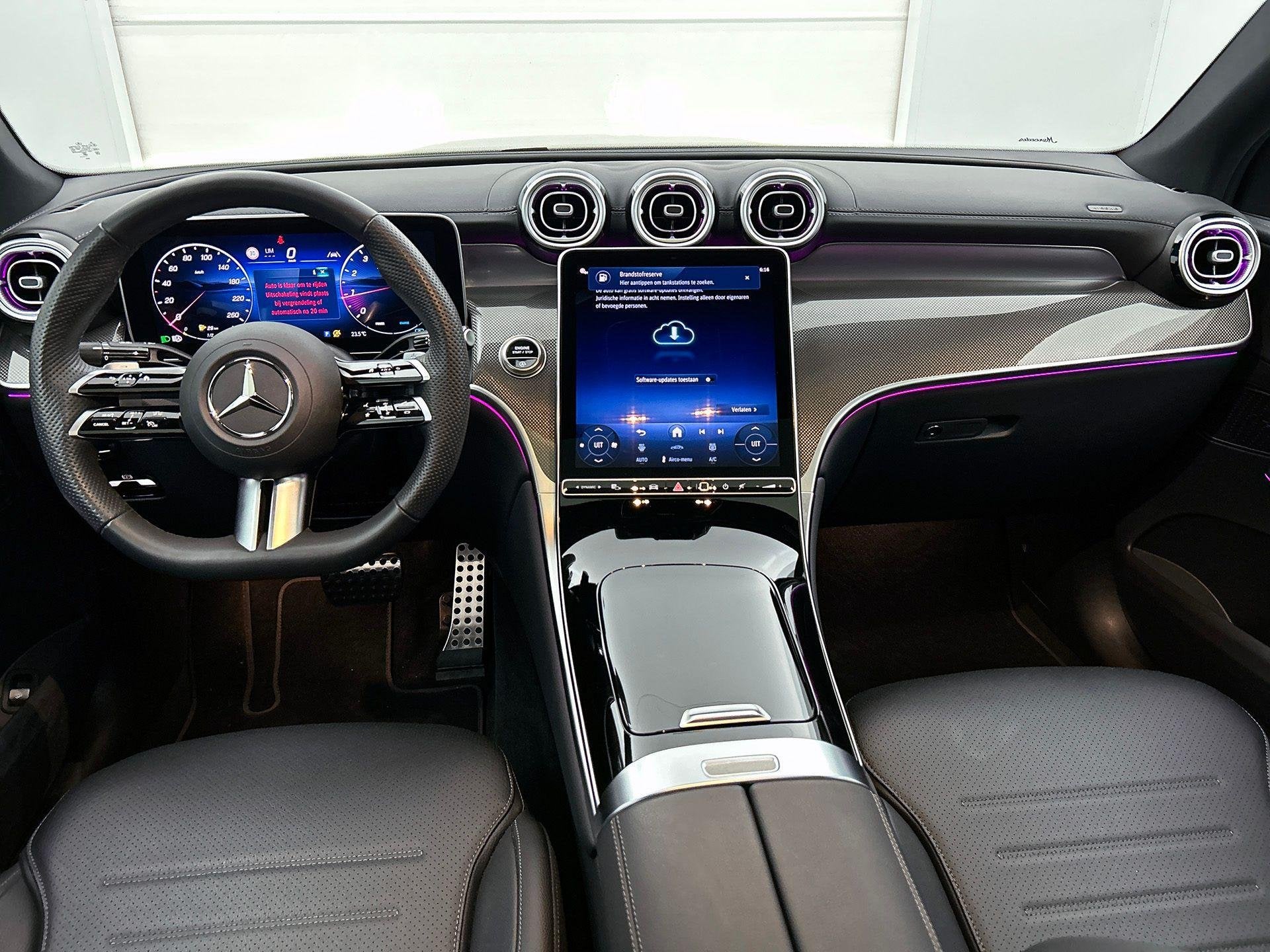 Mercedes-Benz GLC-Klasse 200 4MATIC Coupé AMG Line | Panora, Autos, 167 g/km, Euro 6, Entreprise, Carnet d'entretien