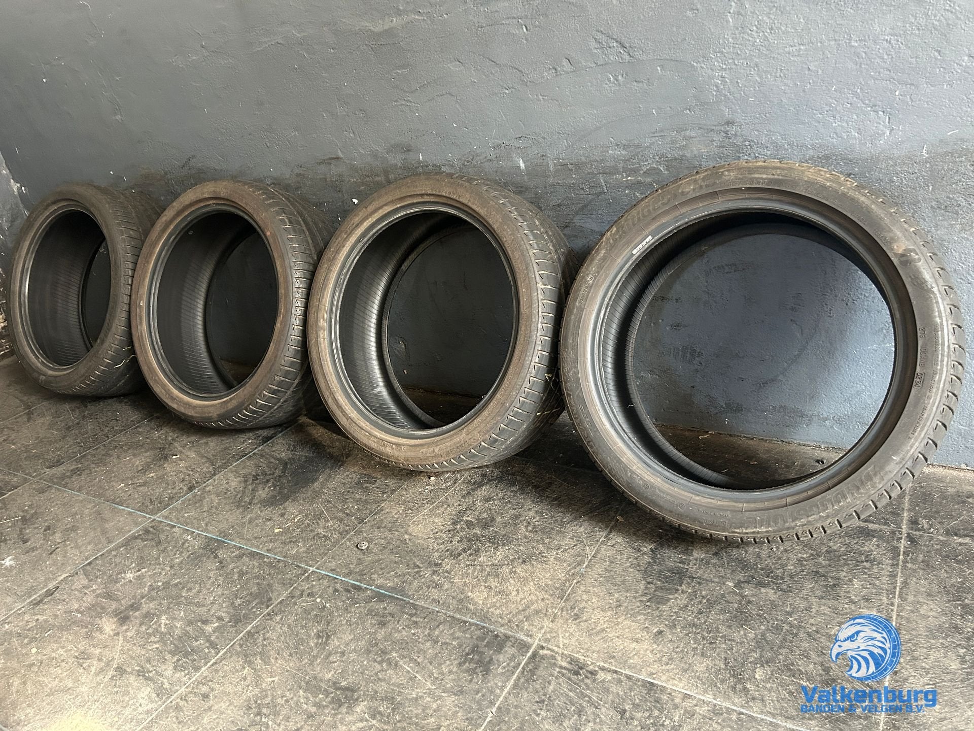 6mm! Zomerbanden 245/40R19 Bridgestone Turanza T005, 19 inch, -, -, Ophalen of Verzenden