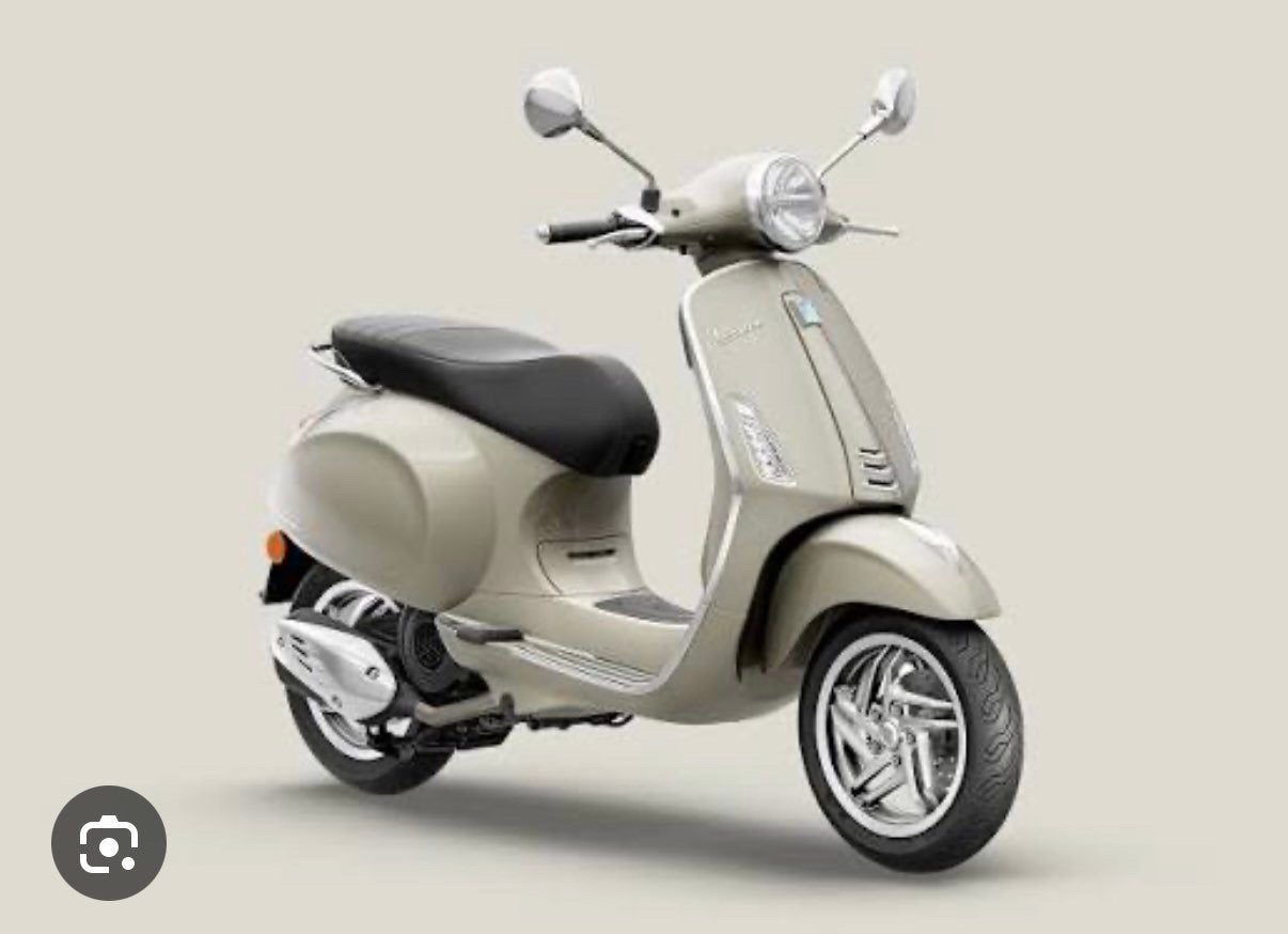 OP ZOEK! naar Vespa Primavera, Ophalen, Zo goed als nieuw