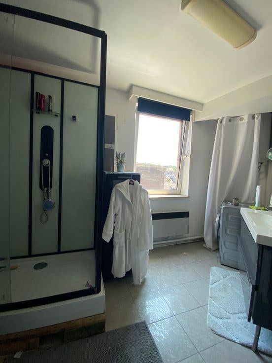 colocataire femme uniquement à Liège, 50 m² ou plus, Liège (ville)