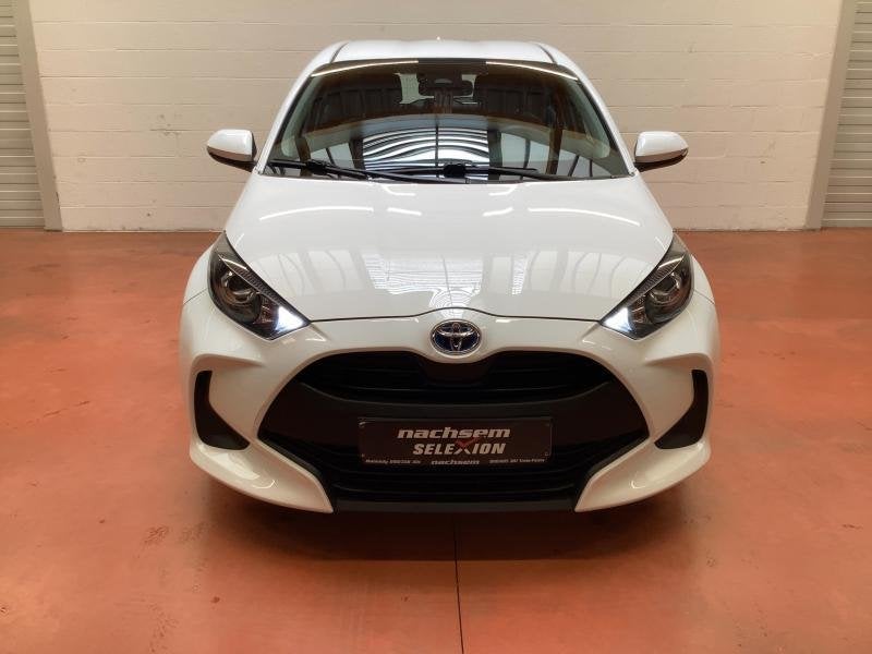 Toyota Yaris 1.5 HSD DYNAMIC Toyota Yaris 1.5 HSD DYNAMIC 68, Auto's, Automaat, 1498 cc, Euro 6, Wit