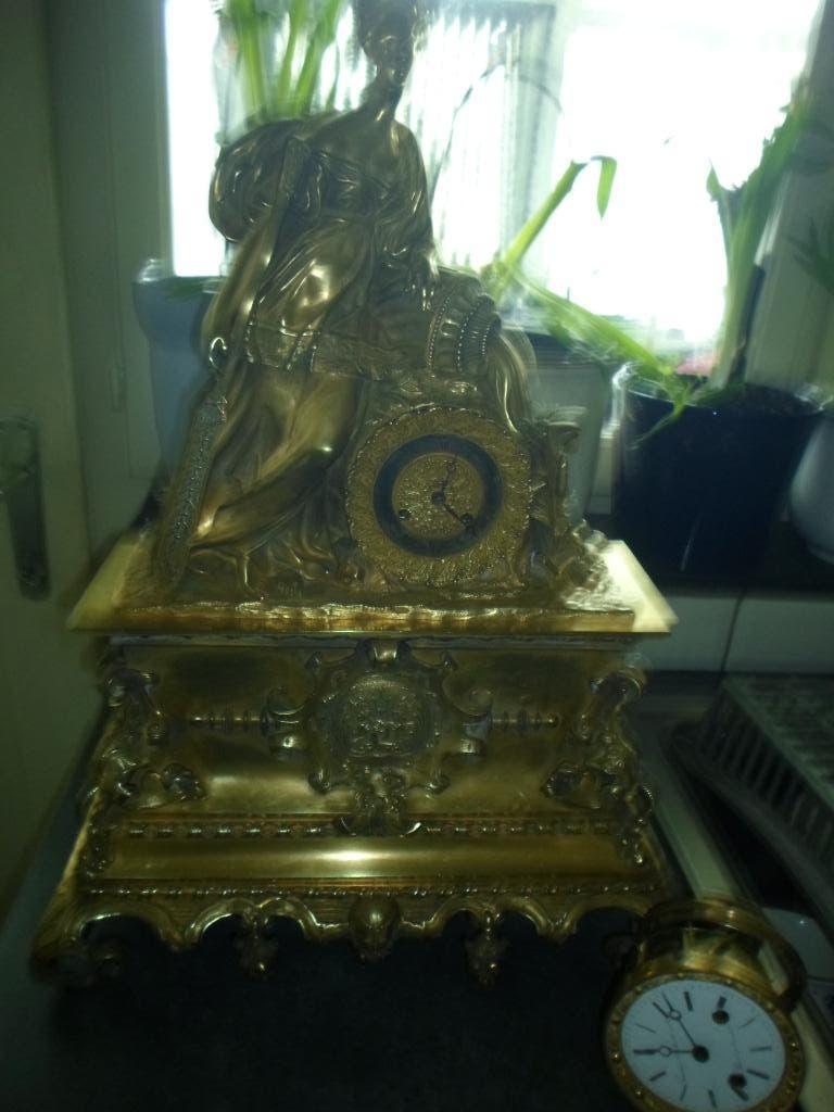 bronzen klok, Ophalen