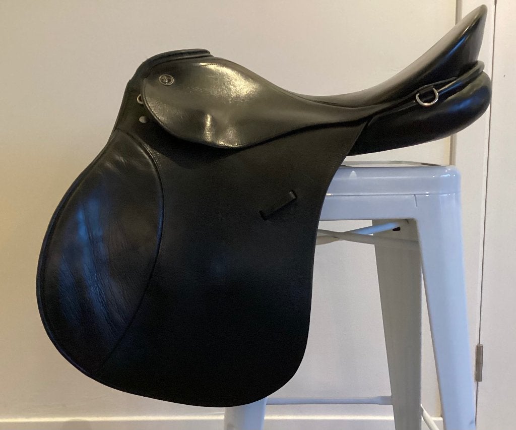 18” zadel Kieffer Aachen - veelzijdigheid, Dieren en Toebehoren, Paarden en Pony's | Zadels, Gebruikt, Diepe zit, XL (18 inch of meer)