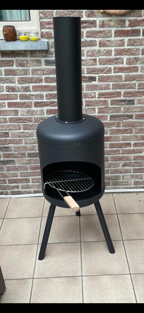 Houtkacheltje buiten, Ophalen, Gebruikt