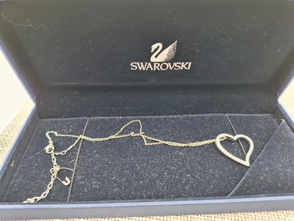 swarowski collectie ringen,oorbellen,1 hartje aan ketting, Ophalen, Zo goed als nieuw, Sieraad of Horloge