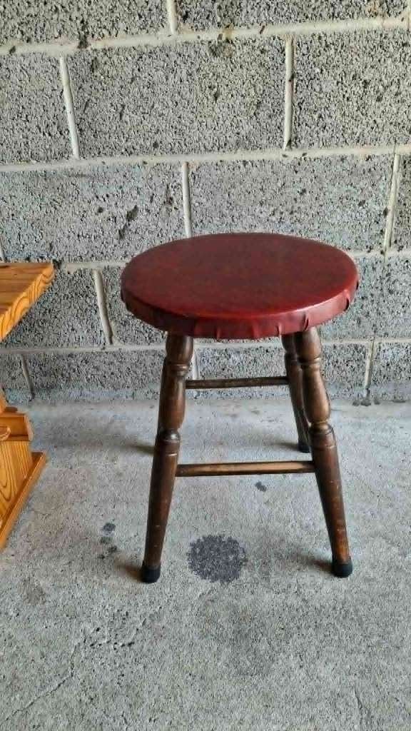 petit tabouret etat nikel, Maison & Meubles, Enlèvement, Comme neuf, Bois