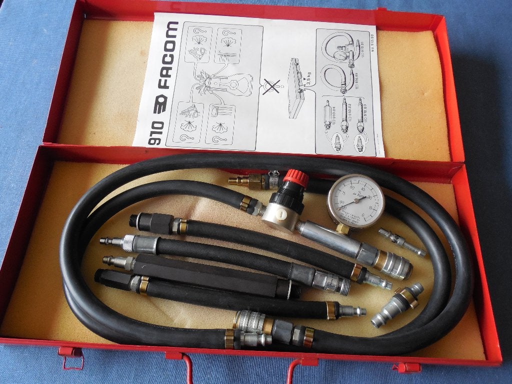 Facom 910 cilinder lekkage tester, Auto diversen, Autogereedschap, Ophalen, Zo goed als nieuw