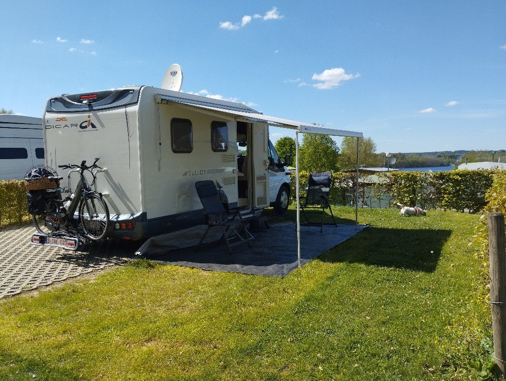 Eliot 595 p, Overige merken, Chemisch toilet, Bestuurdersdeur, Ringverwarming