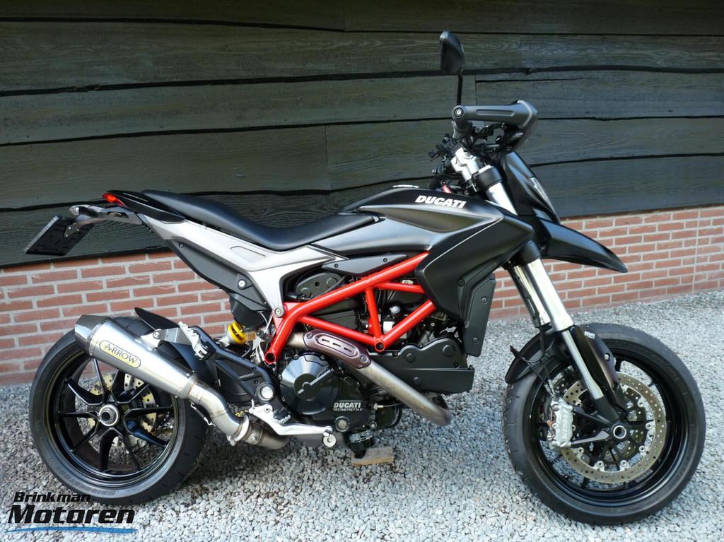 Keurige Hypermotard 821 ABS, Motoren, Particulier, Meer dan 35 kW, Toermotor, Traction Control