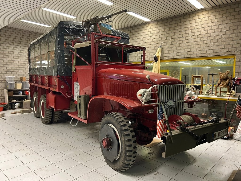Oldtimer GMC vrachtwagen, Auto's, Vrachtwagens, Particulier, Overige merken, LPG, 2 deurs, Handgeschakeld, Rood, Stof, Vierwielaandrijving
