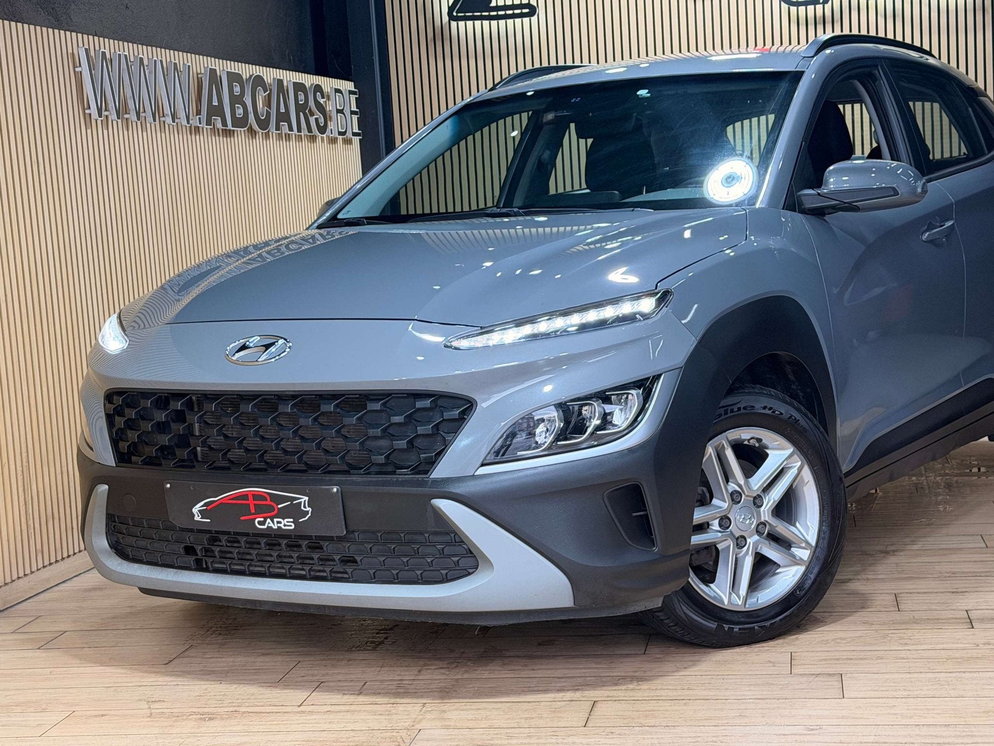 Hyundai KONA 1.0 T-GDi Twist * GARANTIE 12 MOIS * 1ER PROP *, Autos, Achat, 998 cm³, Euro 6, Entreprise
