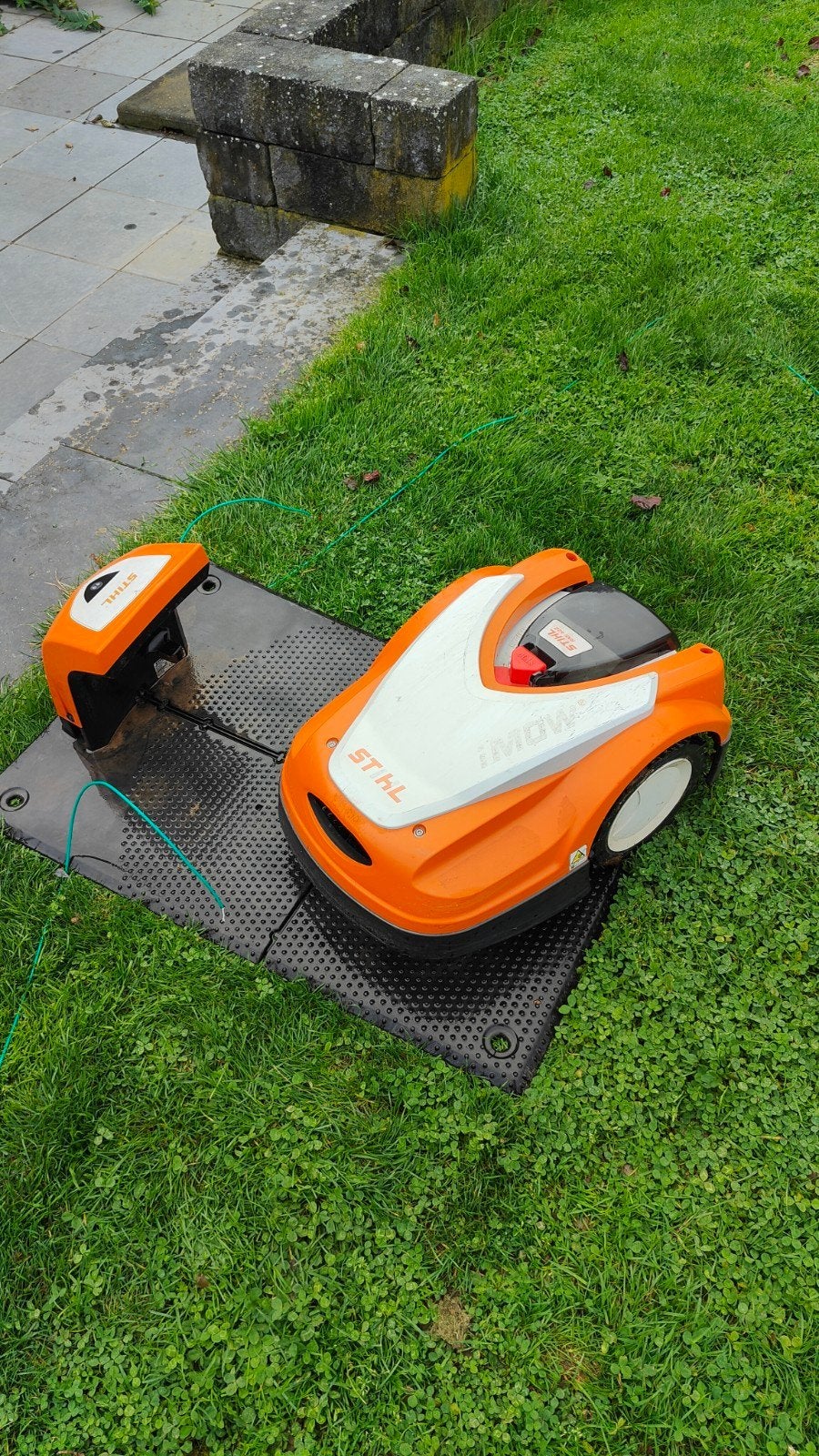 robotmaaier Stihl RMI 422 met draad, Tuin en Terras, Ophalen, Stihl, Gebruikt, Met regensensor