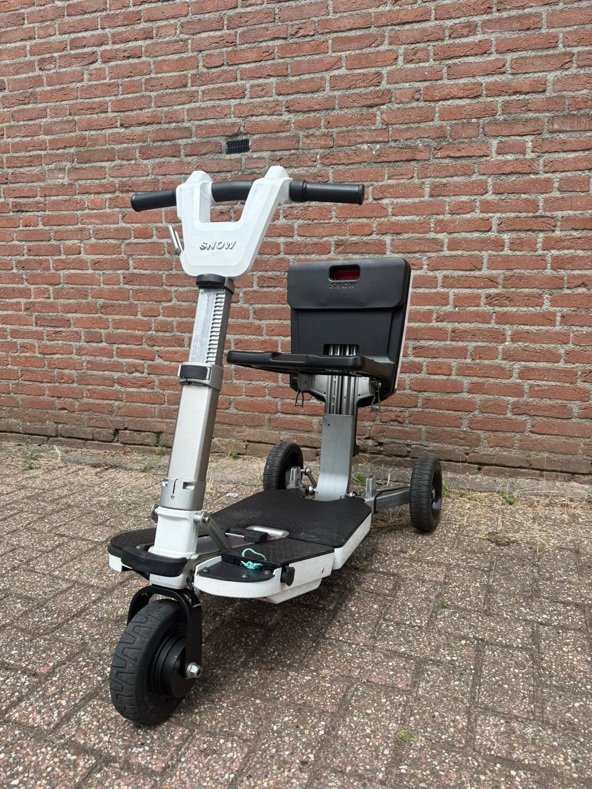 Elektrische Scootmobil Snow, Ophalen of Verzenden, Zo goed als nieuw