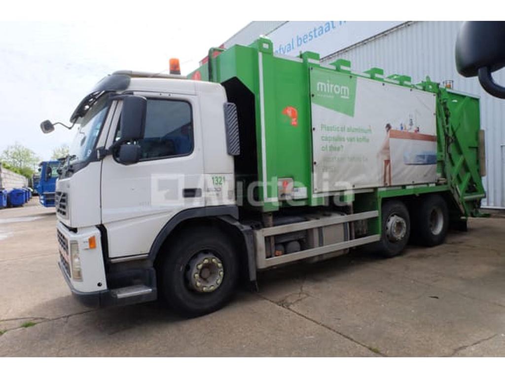 REF:1321 - Camion poubelle Volvo FMFH E5 (2009 - 413337 kms), Autos, Camions, Achat, Entreprise, Autres carburants, Volvo