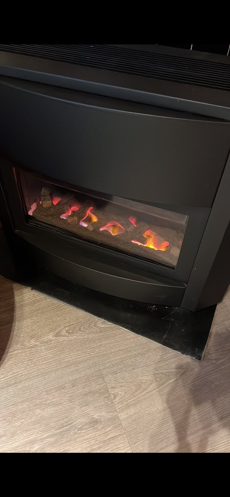 Well Straler aardgaskachel– werkend – recent onderhoud, Ophalen, Zo goed als nieuw