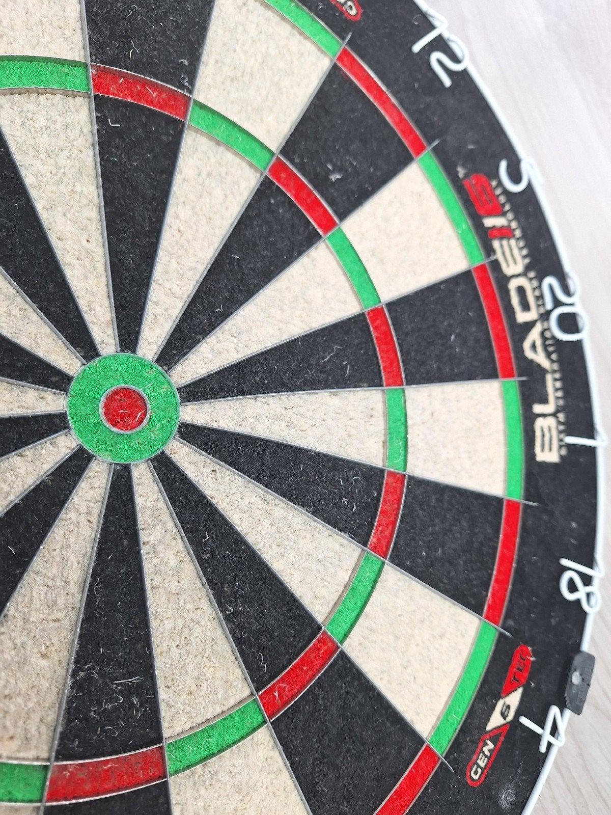 Dartsblok Winmau Blade 6 Dual Core, Enlèvement, Utilisé, Cible de fléchettes