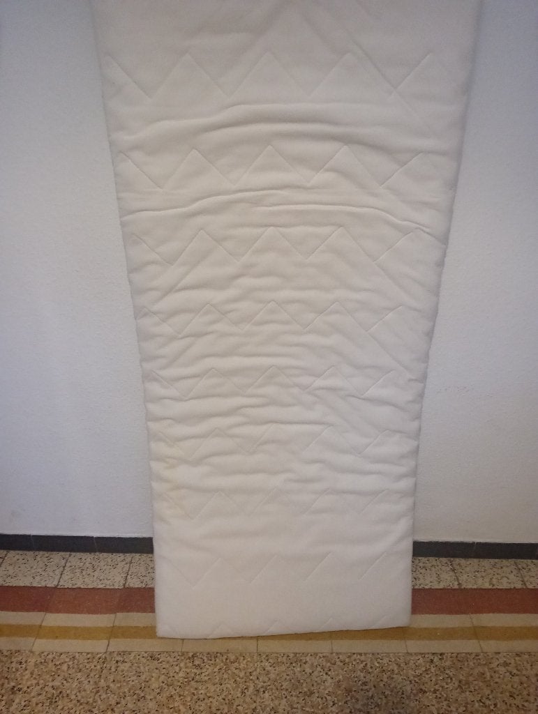 Matelas 160x70 lit enfant avec housse  etat impeccable, Matelas, 70 à 85 cm, Comme neuf, Enlèvement