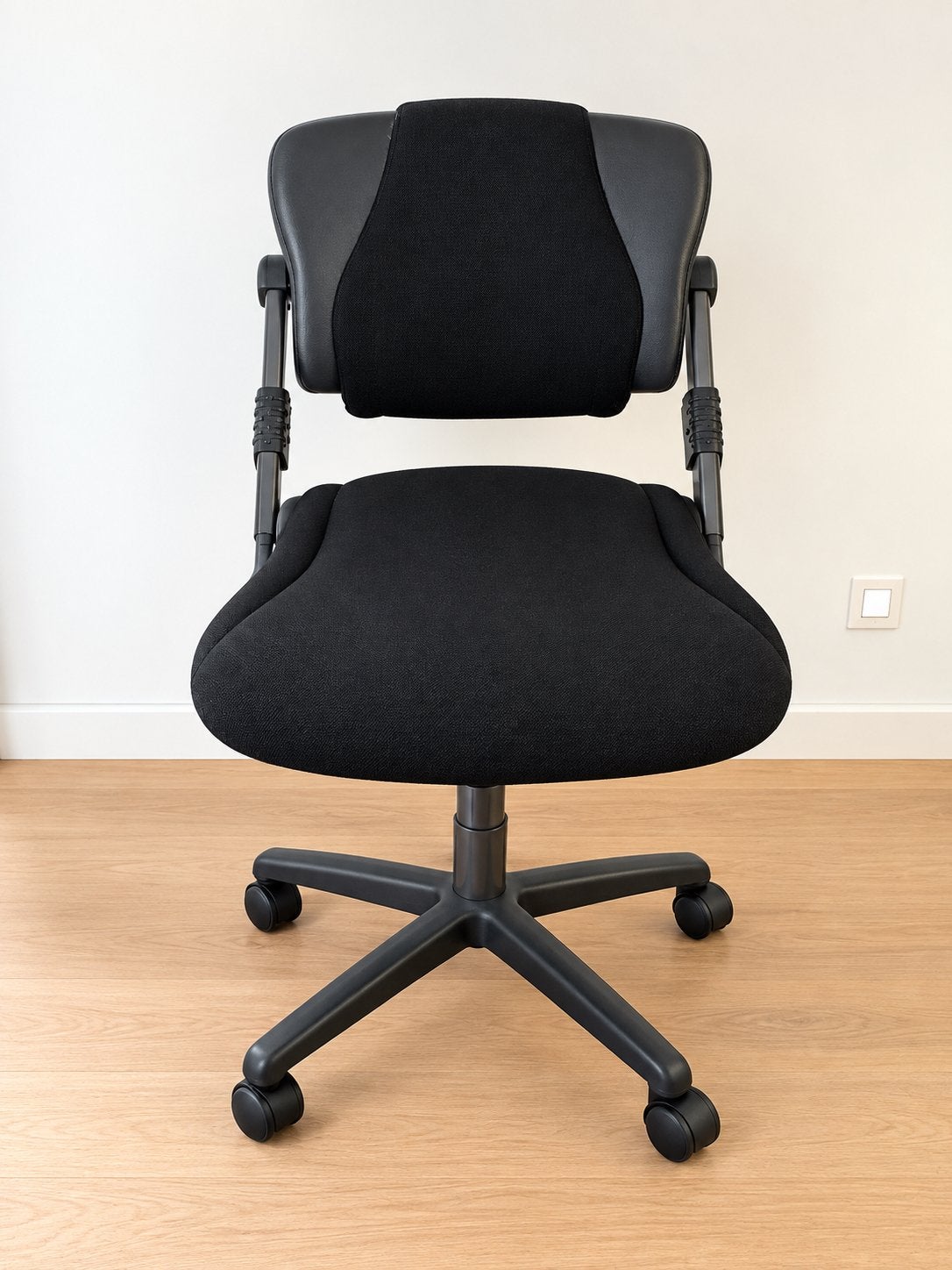Ergonomische bureaustoel – comfortabel en verstelbaar, Huis en Inrichting, Ophalen, Gebruikt, Zwart, Bureaustoel
