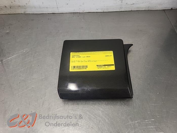 Sierstrip van een Opel Vivaro, Gebruikt, -, -, Opel