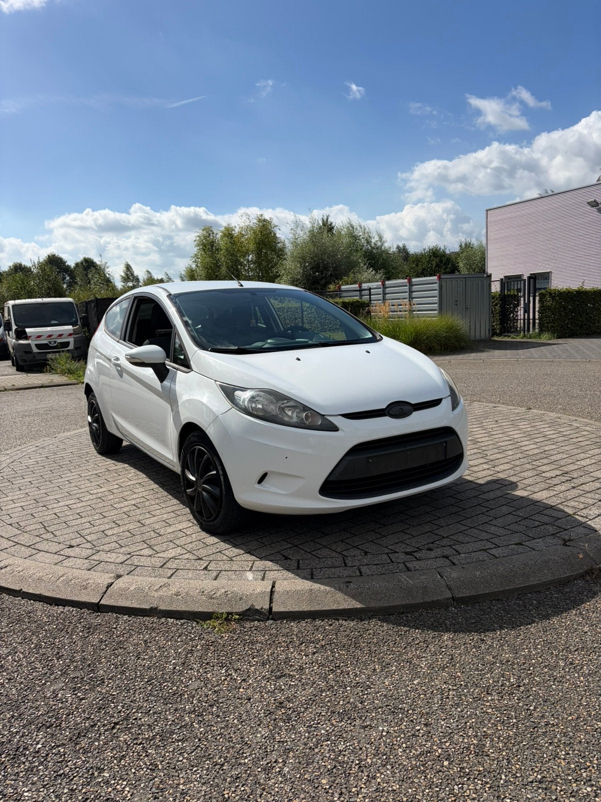 Ford Fiesta 1.25 Benzine 2009 160.000 km, Auto's, Wit, Handgeschakeld, Grijs, Particulier