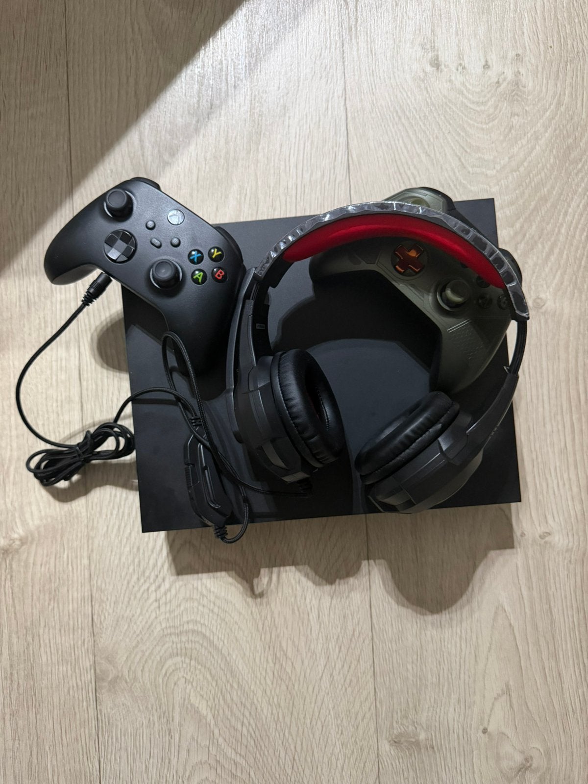 Xbox one x, Games en Spelcomputers, Ophalen, Zo goed als nieuw, Xbox One