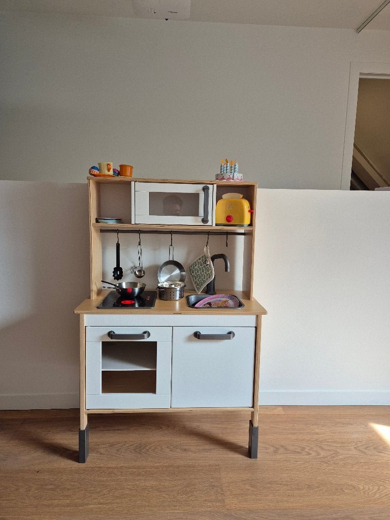 Ikea keukentje met toebehoren, Kinderen en Baby's, Ophalen, Zo goed als nieuw, Hout, Speelkeuken