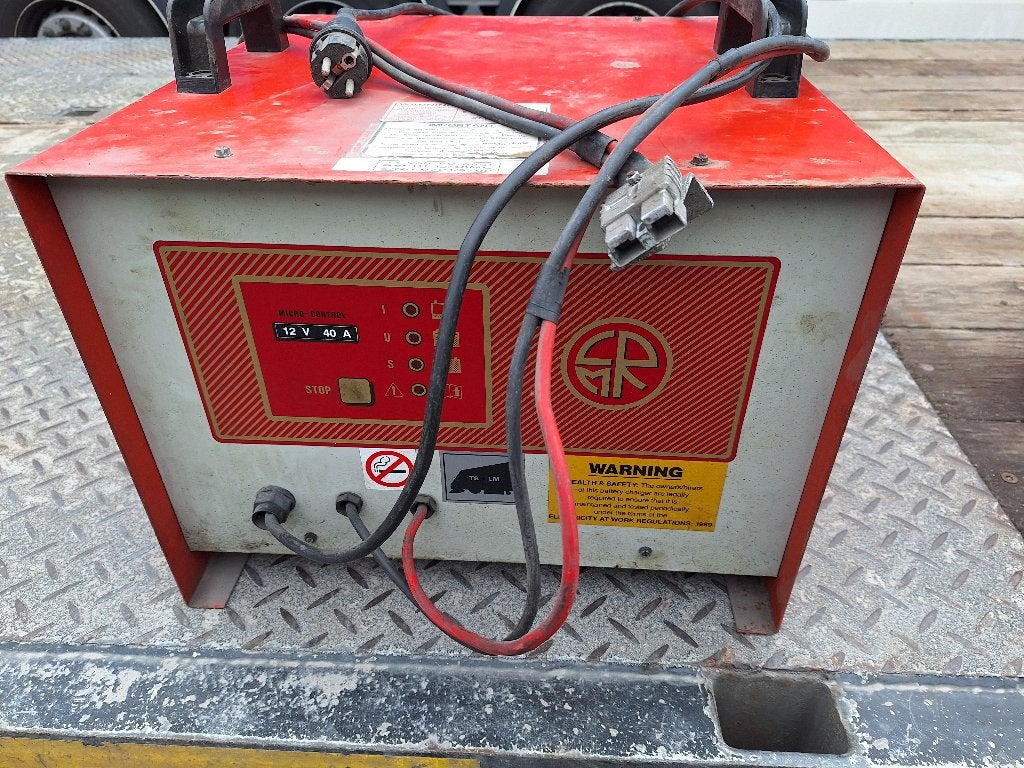 Batterijlader 12v 40a, Ophalen, Gebruikt