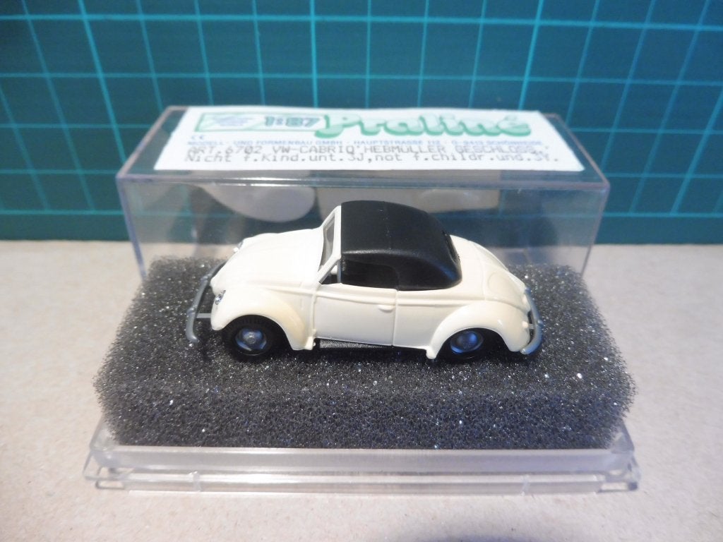1:87 Praliné  Volkswagen VW Kever Hebmüller gesloten cabrio, Ophalen of Verzenden, Gebruikt, Auto, Overige merken