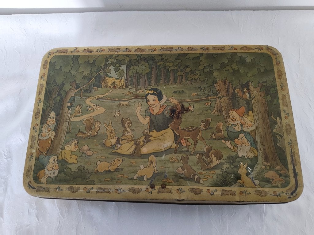 Rare boîte Disney vintage avec erreur d'impression «Sleery», Enlèvement ou Envoi, Utilisé, Biscuits, Autres marques