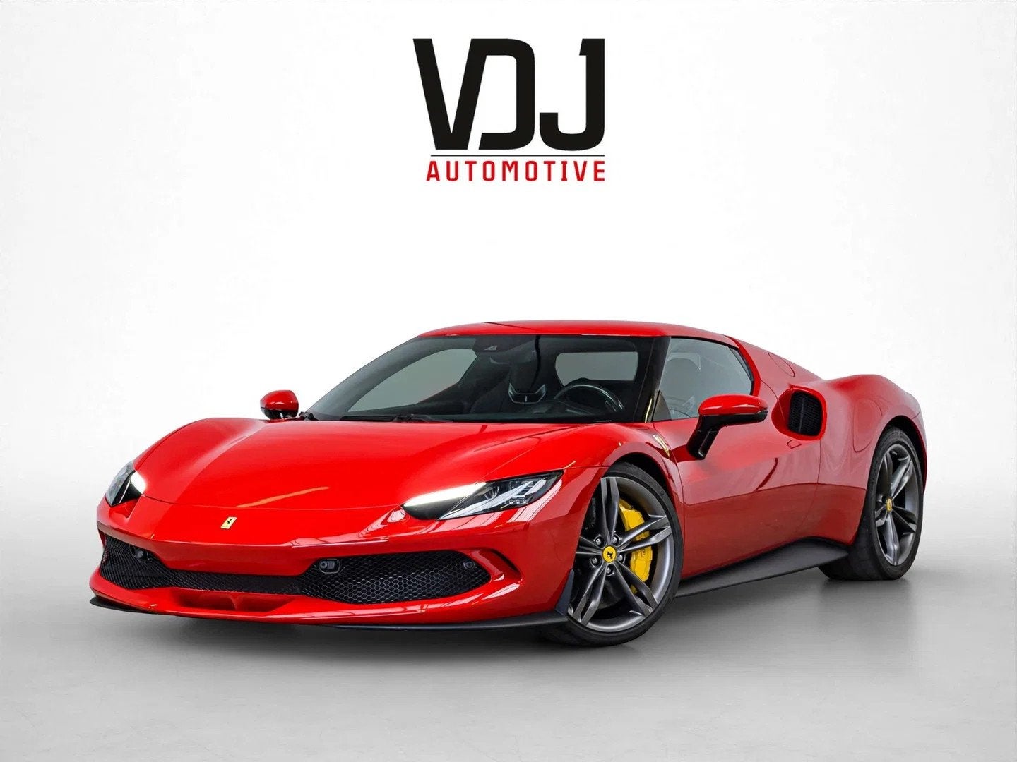 Ferrari 296 GTB FULL PPF|FREE FERRARI SERVICE UNTIL 2029|FRO, Autos, Euro 6, Entreprise, Noir, 2 portes