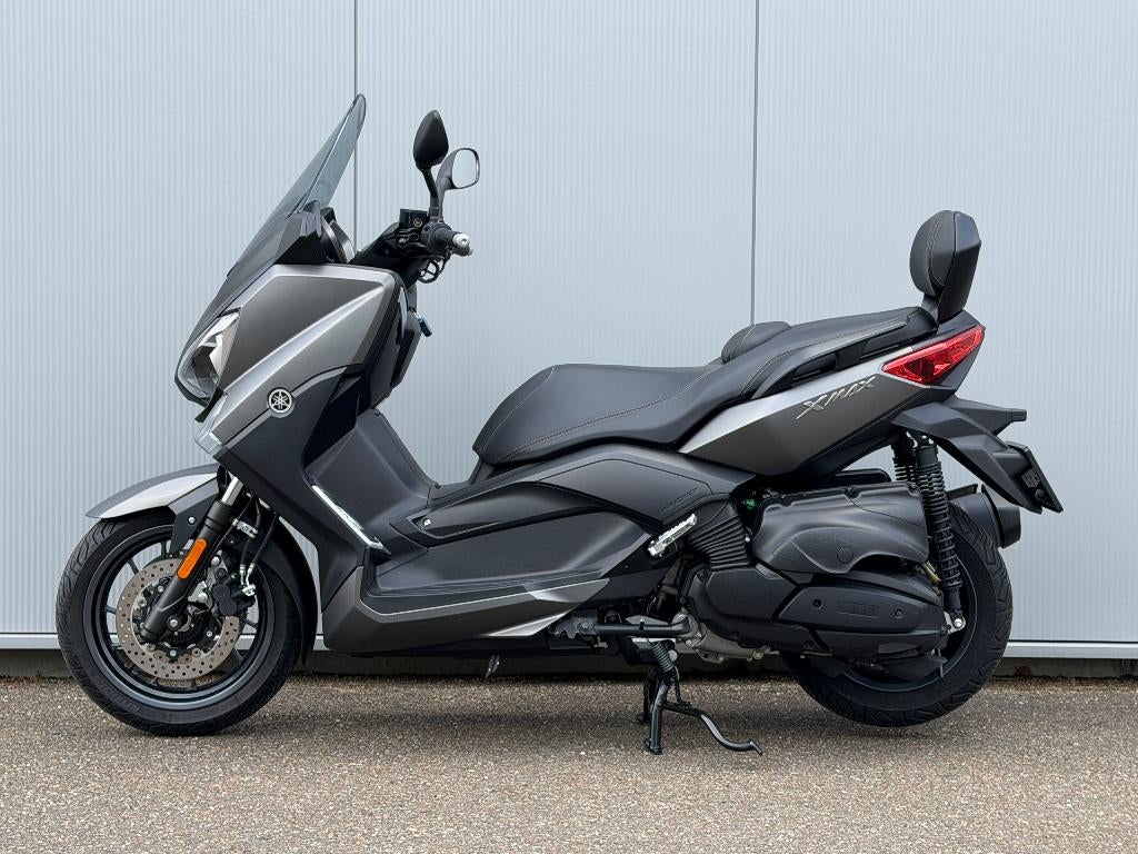 Yamaha X-Max 400 met handverwarming / Topstaat / 2017, Motoren, Scooter, 395 cc, Bedrijf, ABS