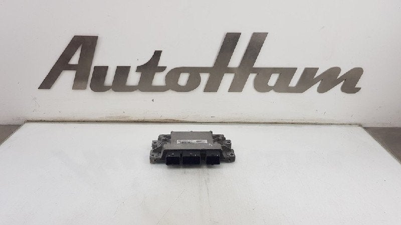 CALCULATEUR MOTEUR ECU Renault Clio III (BR / CR), Renault, Utilisé, Peter-Huppertz-Straße 5
51063  Köln, DE, Dialog.deutschland@renault.de