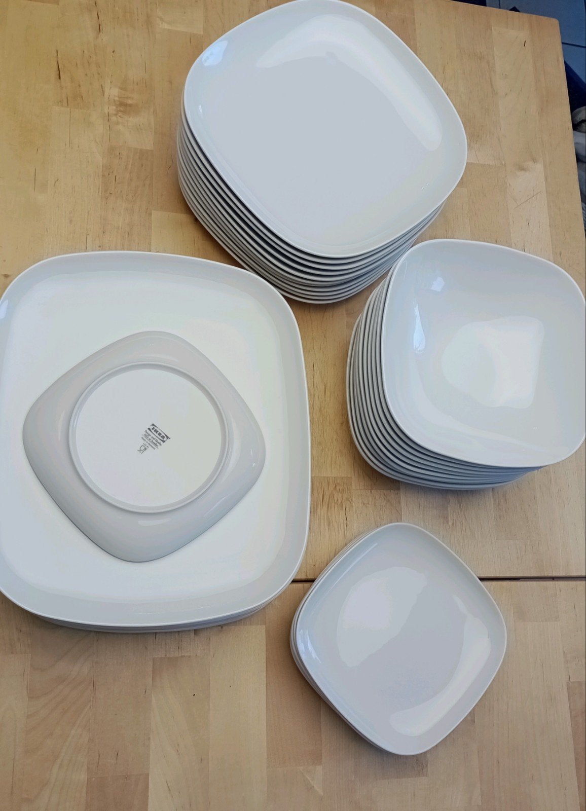 Servies uit IKEA, Service complet, IKEA, Comme neuf, Céramique
