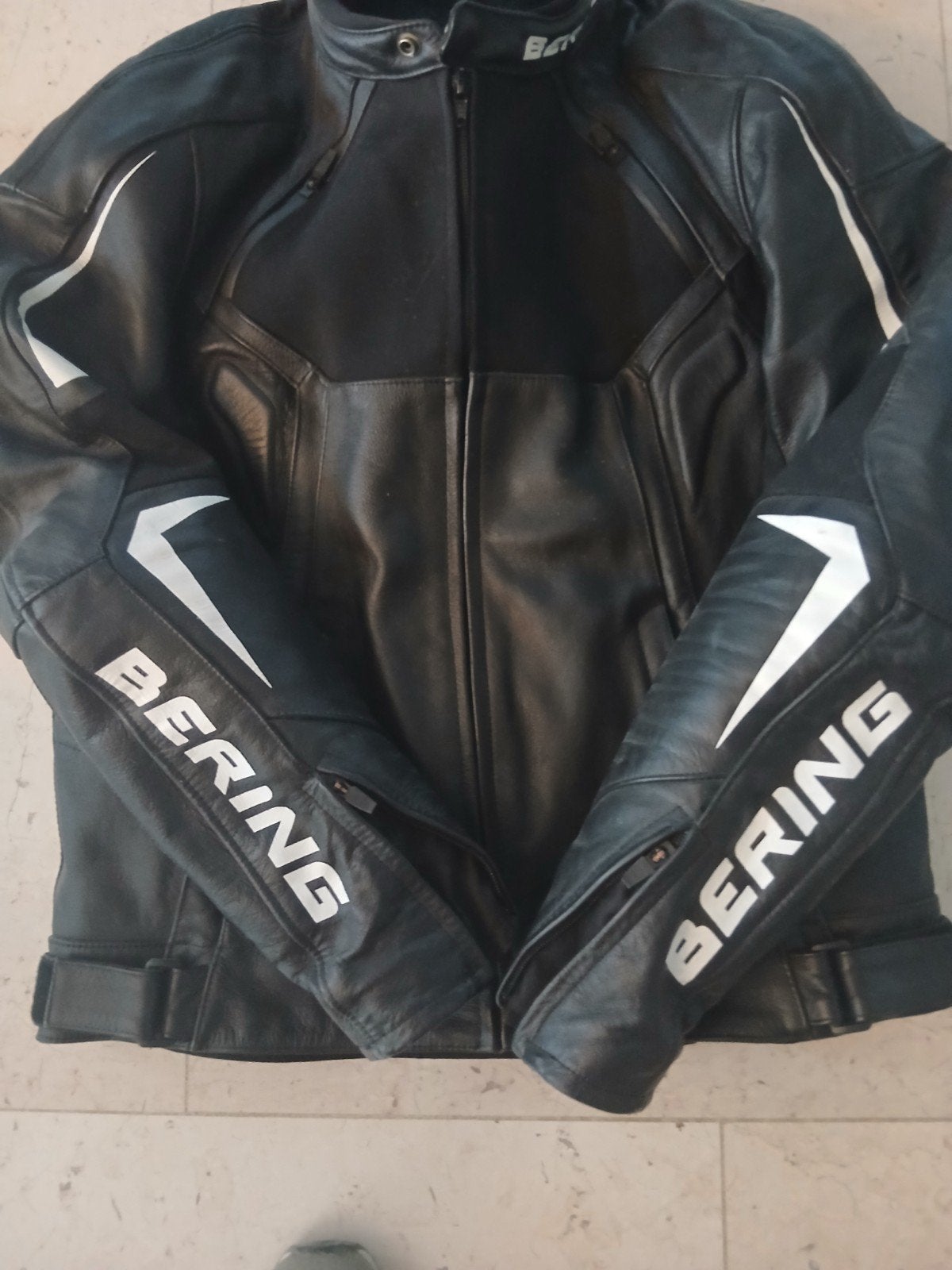 veste cuir moto bering quasi neuve