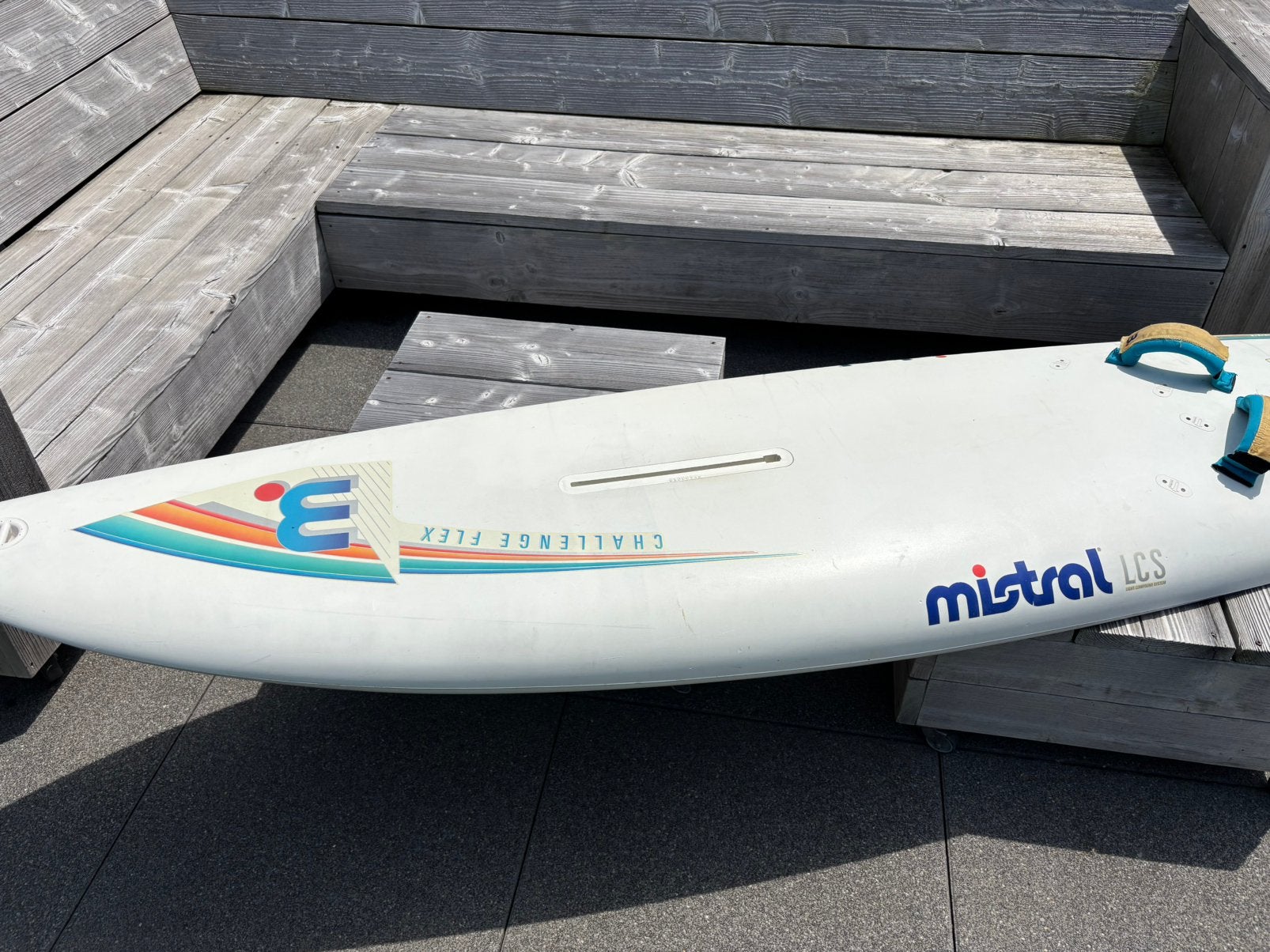 Mistral Challenge Flex, Watersport en Boten, Ophalen, Met voetbanden, Gebruikt, Plank