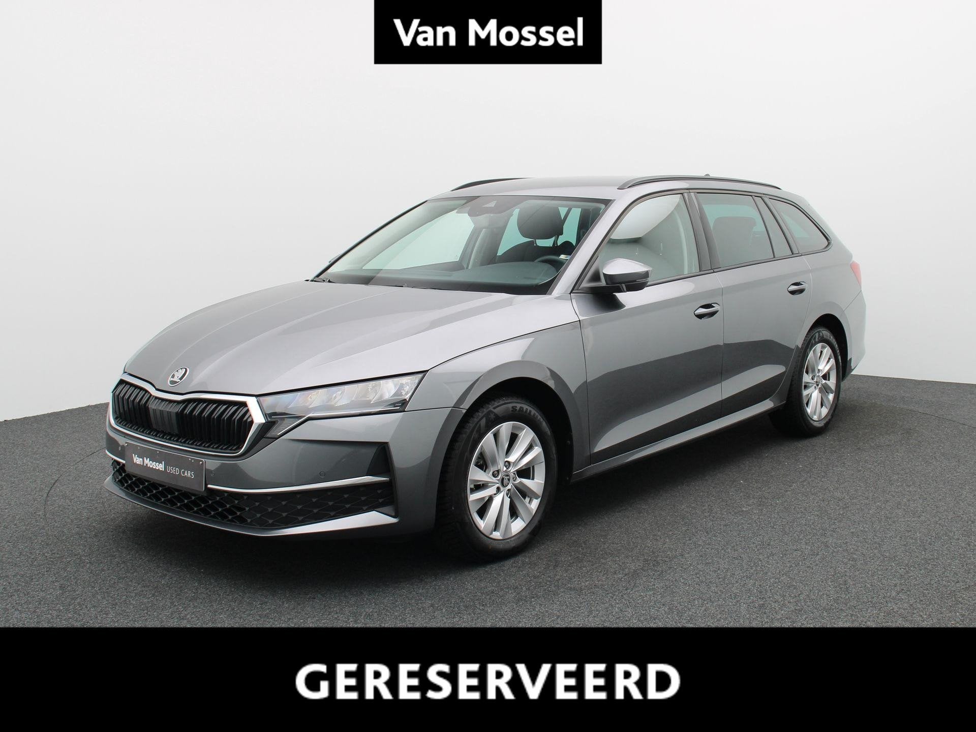 Skoda Octavia Combi 1.5 TSI eTec 110kW DSG7 SELECTION, Argent ou Gris, Achat, 110 kW, Entreprise