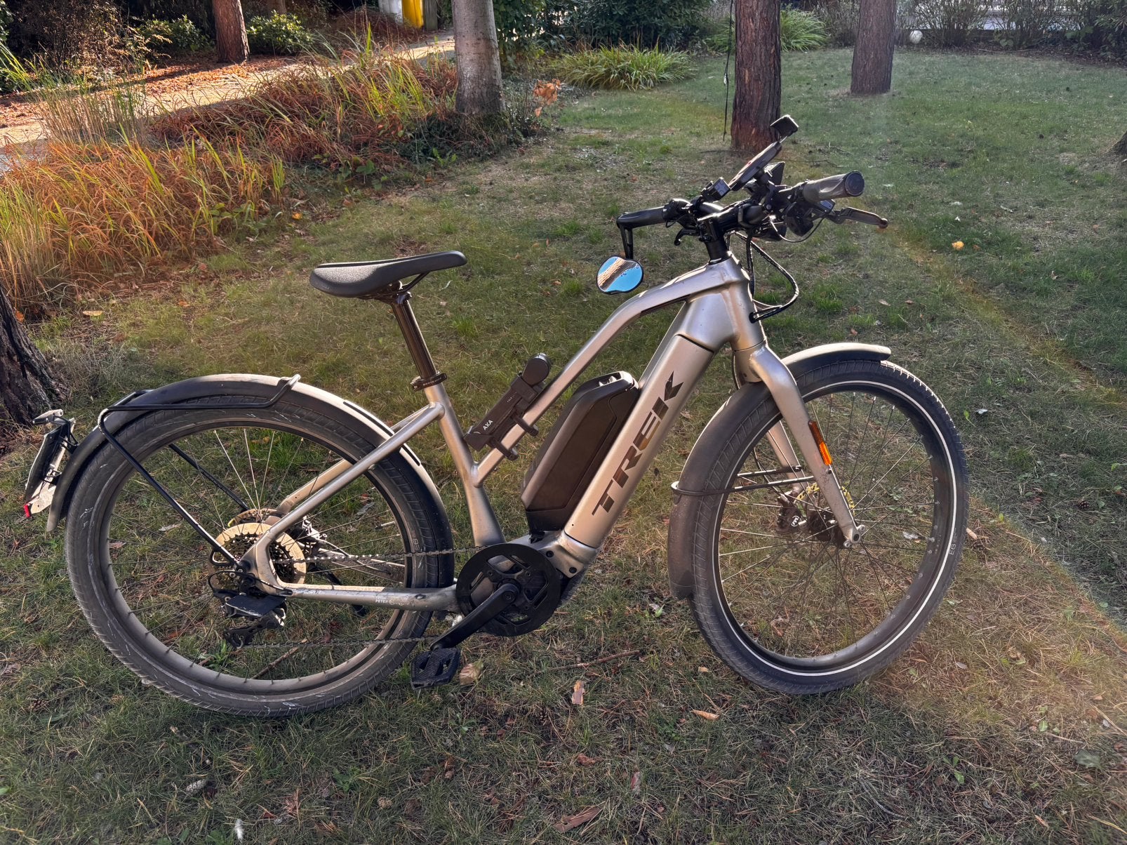 Speed pedelec - Trek Allant +8s - extra batterij!, Fietsen en Brommers, Ophalen, Zo goed als nieuw